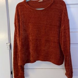 BKE cropped long sleeve shirt